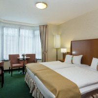 Hotel Holiday Inn Schuman