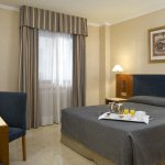 Hotel NH Califa